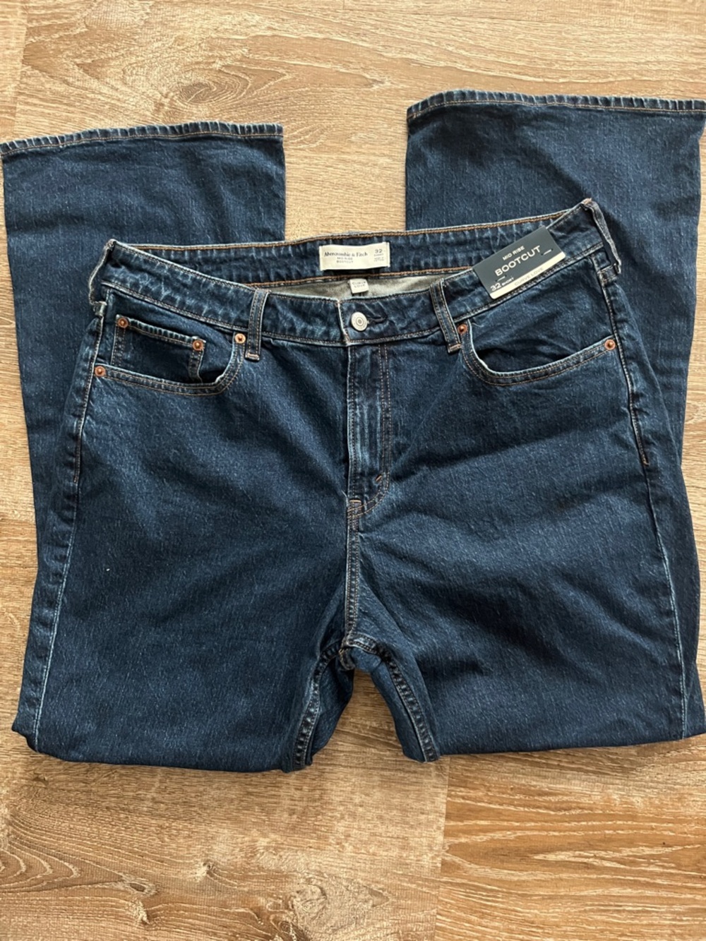 Abercrombie Jeans - Indigo Blue size 12 short nwt